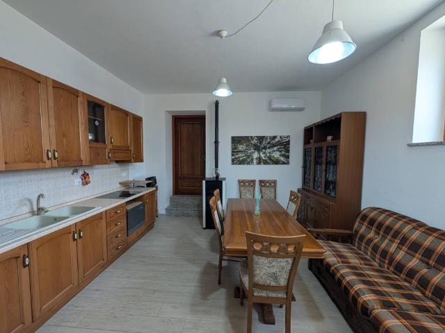 Appartamento in affitto a Borgo Uriola, Piemonte