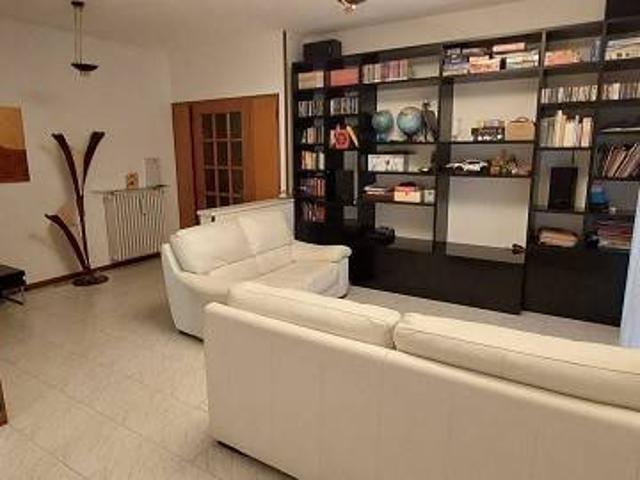 Appartamento in affitto a Robbiate, Lombardia