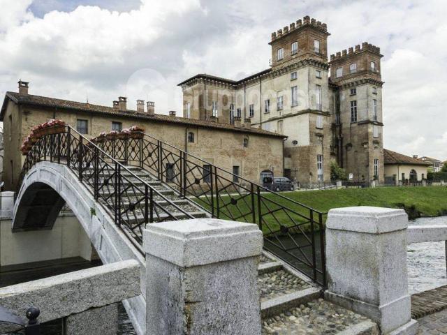 Appartamento in affitto a Robecco Sul Naviglio, Lombardia