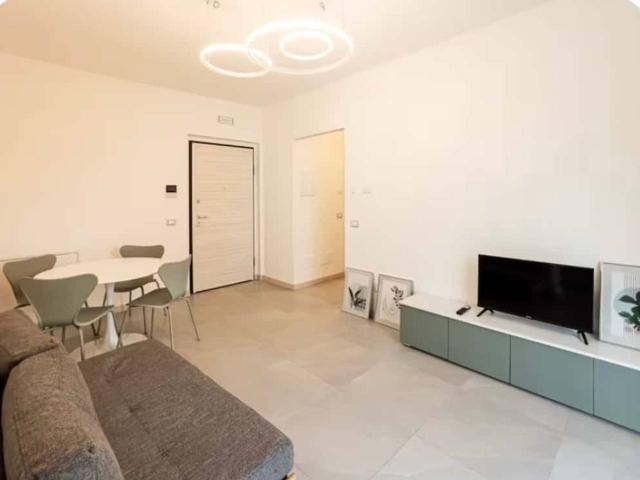 Appartamento in affitto a Villaggio Breda, Roma Capitale