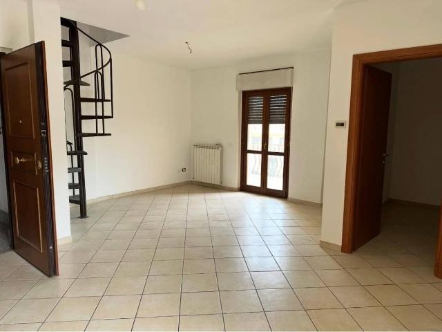 Appartamento in affitto a Castelverde, Roma Capitale