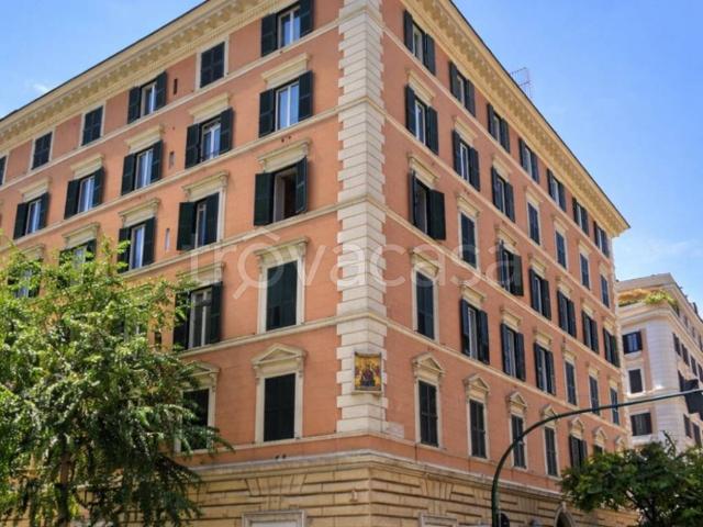 Appartamento in affitto a Municipio Roma I, Roma Capitale