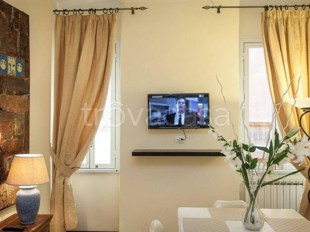 Appartamento in affitto a Municipio Roma I, Roma Capitale