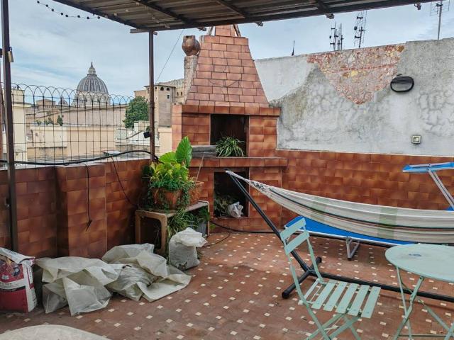 Appartamento in affitto a Municipio Roma I, Roma Capitale