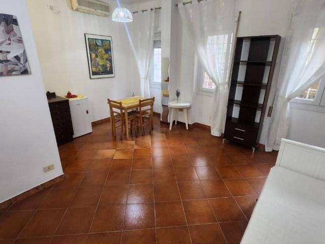 Appartamento in affitto a Municipio Roma VII, Roma Capitale