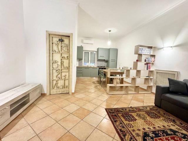 Appartamento in affitto a Torre Angela, Roma