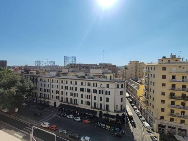 Appartamento in affitto a Municipio Roma VIII, Roma Capitale