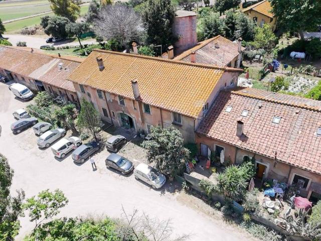 Appartamento in affitto a Stagni di Ostia, Roma Capitale