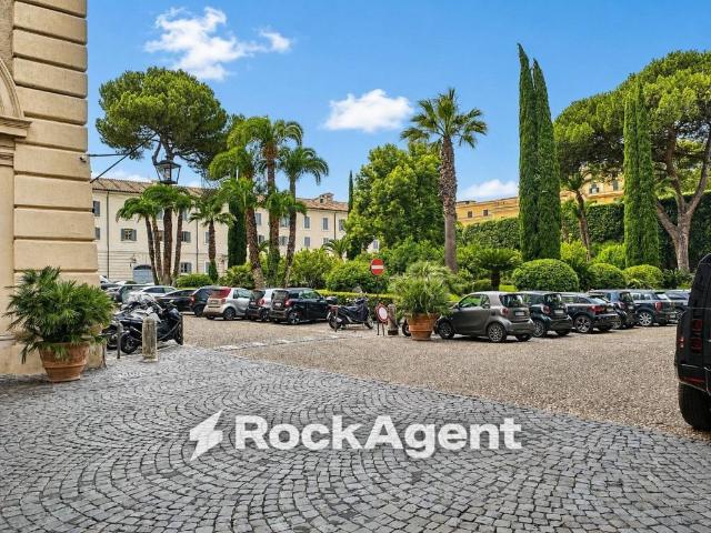 Appartamento in affitto a Municipio Roma I, Roma Capitale