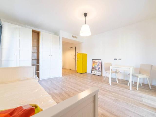 Appartamento in affitto a Torre Angela, Roma