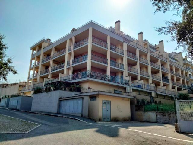 Appartamento in affitto a Municipio Roma XV, Roma Capitale