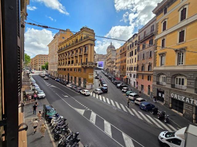 Appartamento in affitto a Municipio Roma I, Roma Capitale