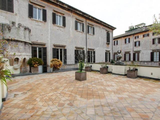 Appartamento in affitto a Municipio Roma I, Roma Capitale