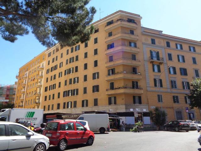 Appartamento in affitto a Municipio Roma VII, Roma Capitale