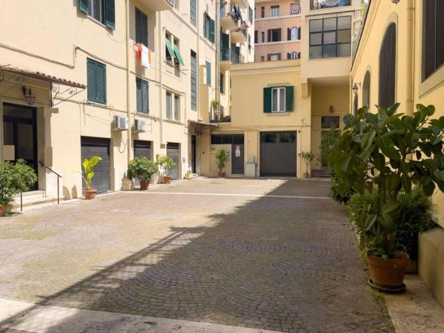 Appartamento in affitto a Municipio Roma VII, Roma Capitale