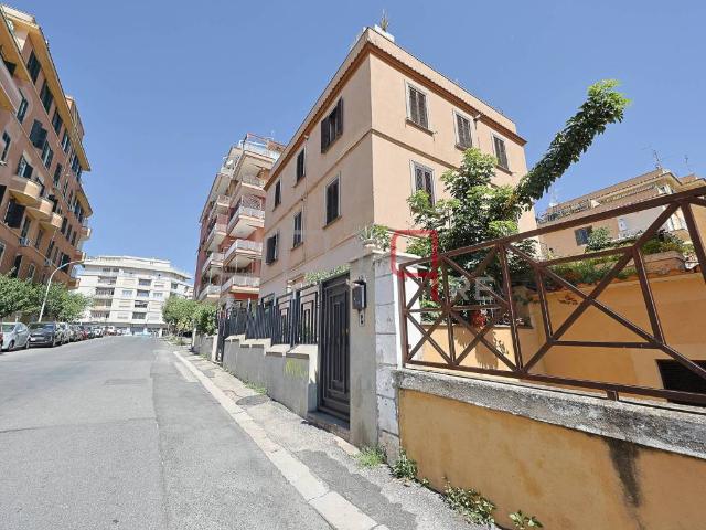 Appartamento in affitto a Municipio Roma VII, Roma Capitale
