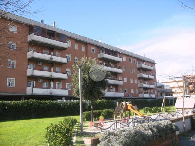 Appartamento in affitto a Municipio Roma VI, Roma Capitale