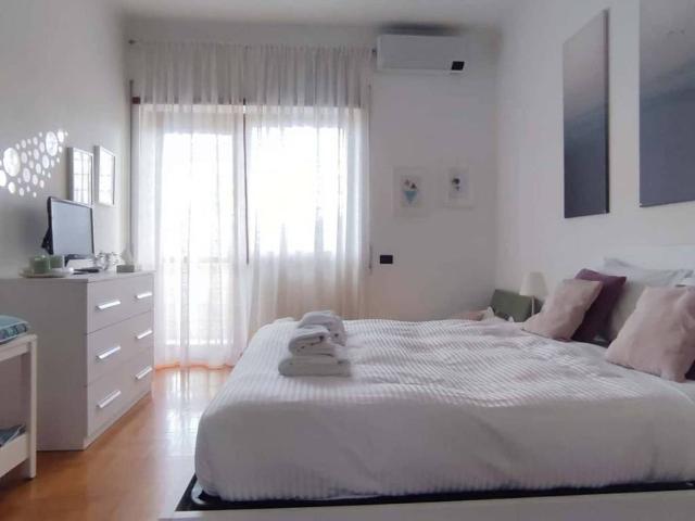 Appartamento in affitto a Mostacciano, Roma Capitale