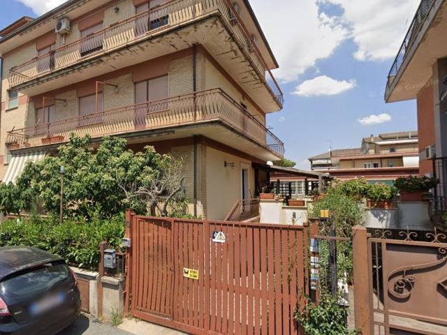 Appartamento in affitto a Municipio Roma VII, Roma Capitale