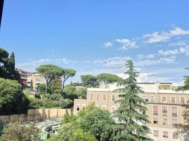 Appartamento in affitto a Municipio Roma I, Roma Capitale