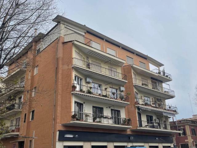 Appartamento in affitto a Lido di Ostia, Roma Capitale