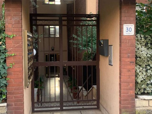 Appartamento in affitto a Villaggio Breda, Roma Capitale