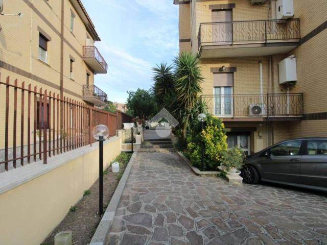 Appartamento in affitto a Casale Prima Porta, Roma Capitale