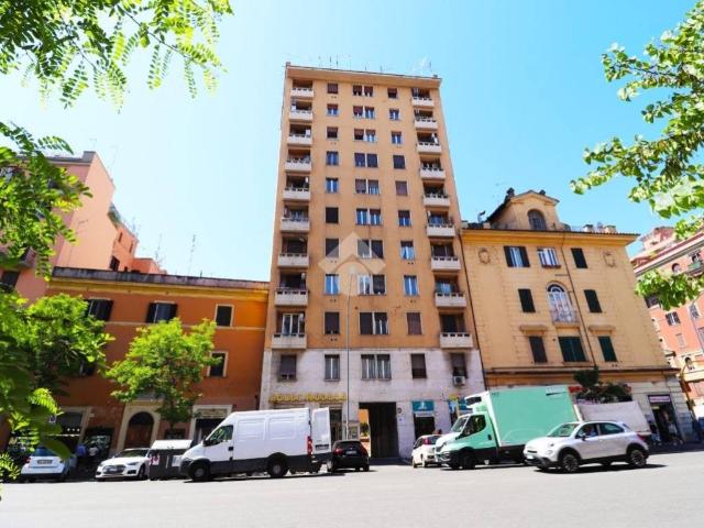 Appartamento in affitto a Municipio Roma VII, Roma Capitale