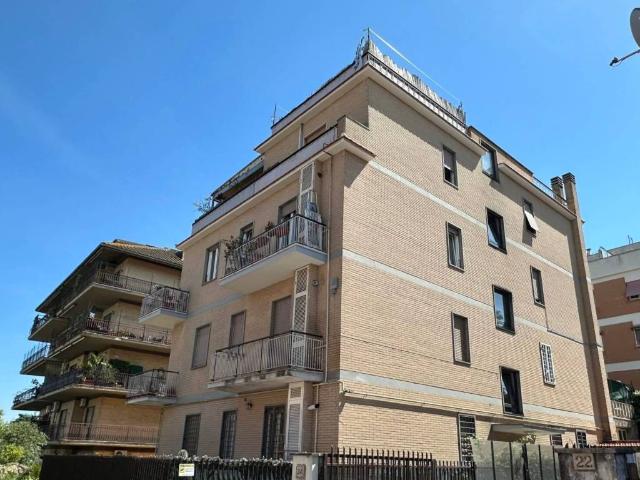 Appartamento in affitto a Municipio Roma XV, Roma Capitale