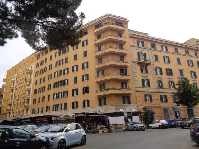 Appartamento in affitto a Municipio Roma VII, Roma Capitale
