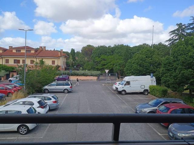 Appartamento in affitto a Municipio Roma VIII, Roma Capitale