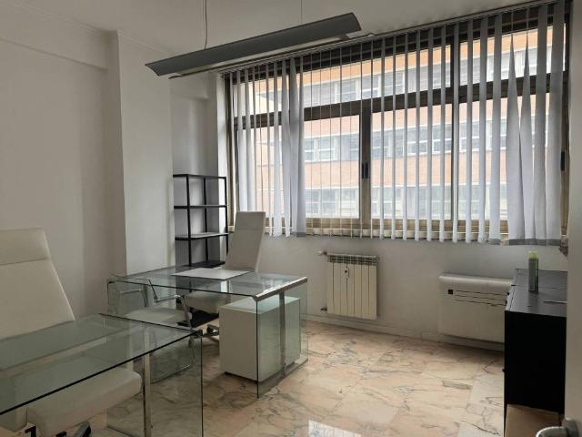 Appartamento in affitto a Municipio Roma VIII, Roma Capitale