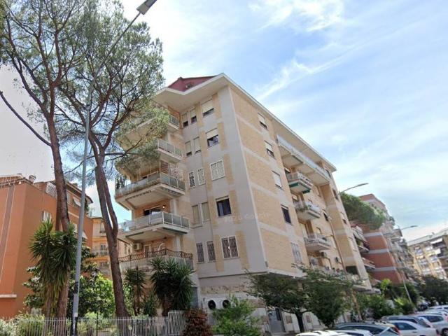 Appartamento in affitto a Municipio Roma VIII, Roma Capitale