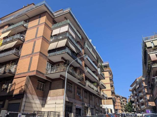 Appartamento in affitto a Municipio Roma XII, Roma Capitale