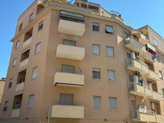 Appartamento in affitto a Lido di Ostia, Roma Capitale