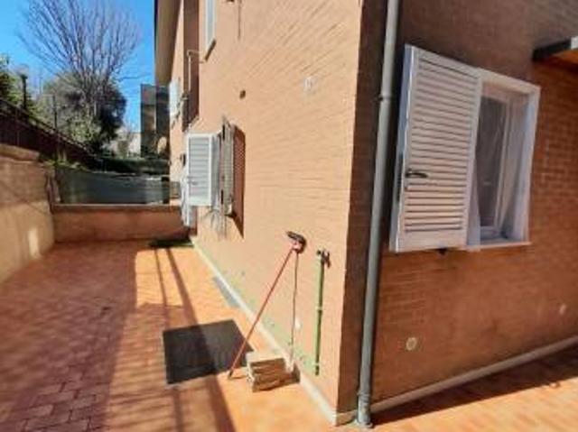 Appartamento in affitto a Colle Monfortani, Roma Capitale