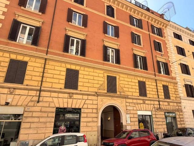 Appartamento in affitto a Municipio Roma I, Roma Capitale