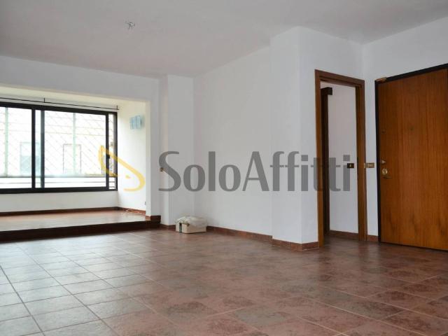 Appartamento in affitto a Torrino, Roma