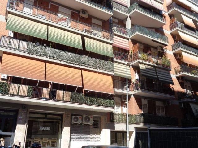 Appartamento in affitto a Municipio Roma VII, Roma Capitale
