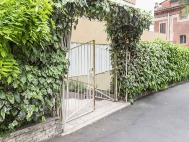 Appartamento in affitto a Municipio Roma I, Roma Capitale