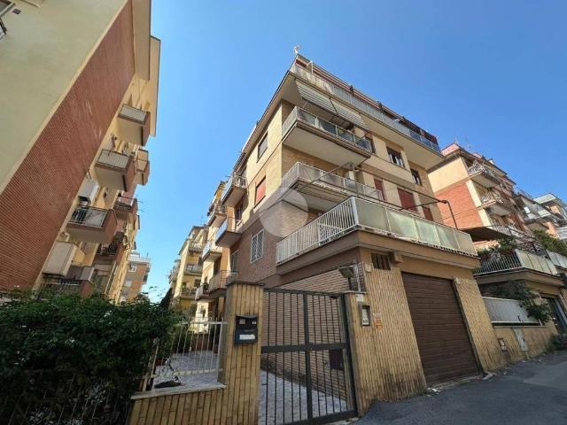 Appartamento in affitto a Municipio Roma III, Roma Capitale