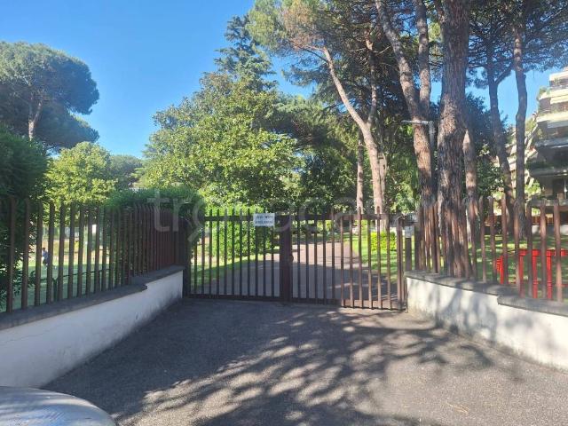 Appartamento in affitto a Municipio Roma VIII, Roma Capitale