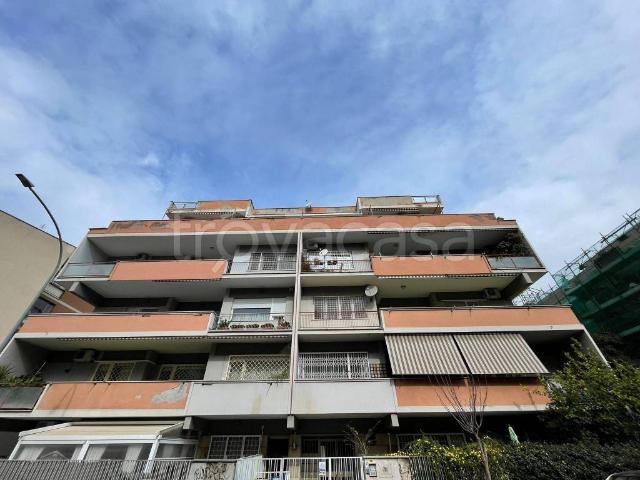 Appartamento in affitto a Municipio Roma IX, Roma Capitale