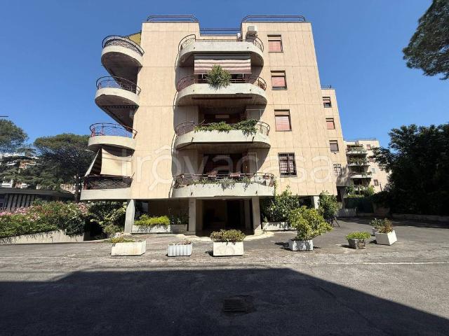 Appartamento in affitto a Municipio Roma VIII, Roma Capitale