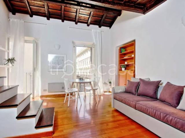 Appartamento in affitto a Via, Tonezza Del Cimone