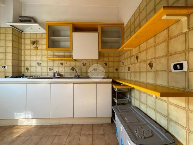 Appartamento in affitto a Mostacciano, Roma Capitale