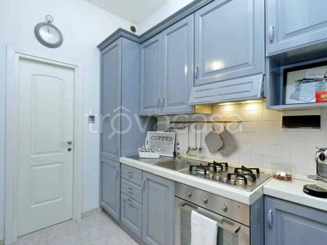 Appartamento in affitto a Vanzago, Lombardia