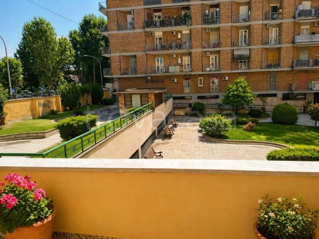 Appartamento in affitto a Municipio Roma VIII, Roma Capitale
