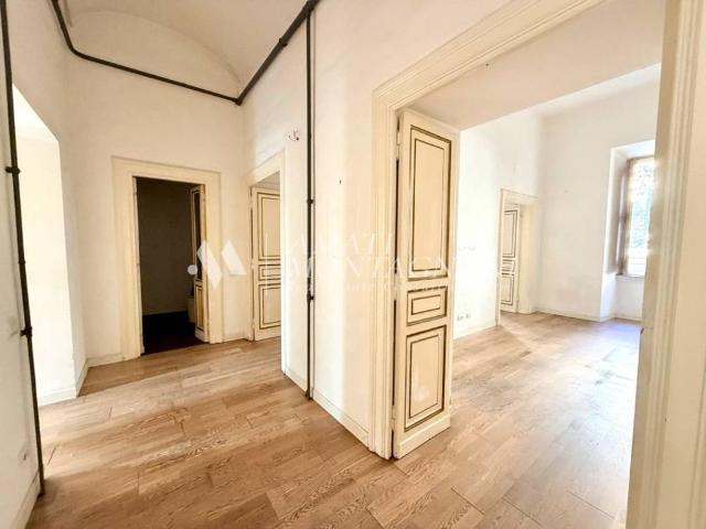 Appartamento in affitto a Municipio Roma I, Roma Capitale