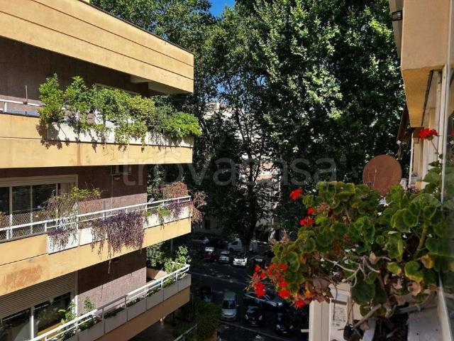 Appartamento in affitto a Municipio Roma I, Roma Capitale